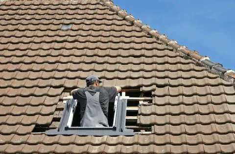 Pose de velux - Peyriac-de-Mer